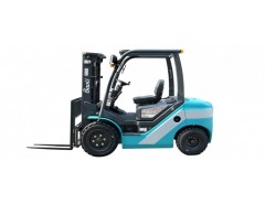 2.5吨 内燃平衡重式叉车