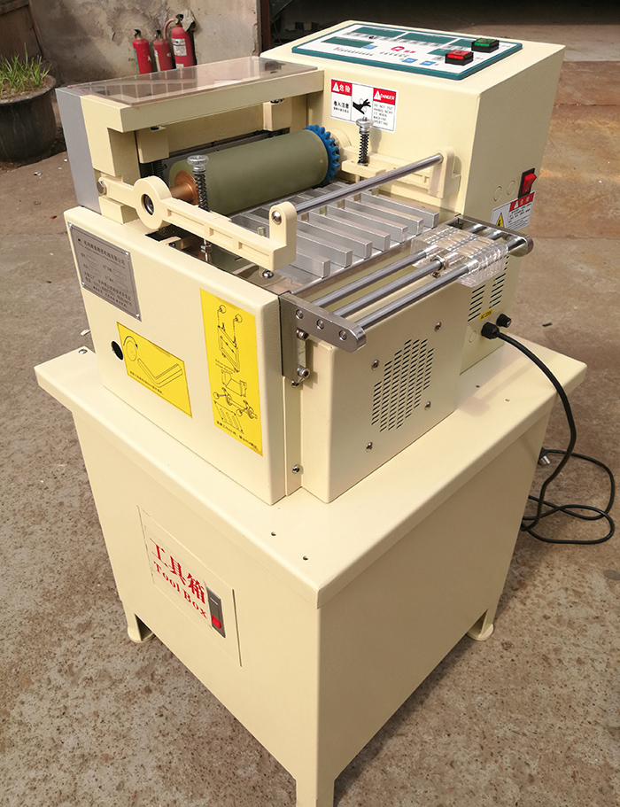 AC-200微电脑切带机-1