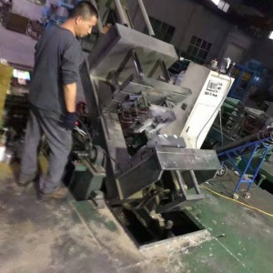 铝合金重力铸造