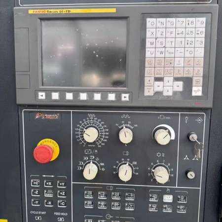 友佳FTC-350L数控车床图4