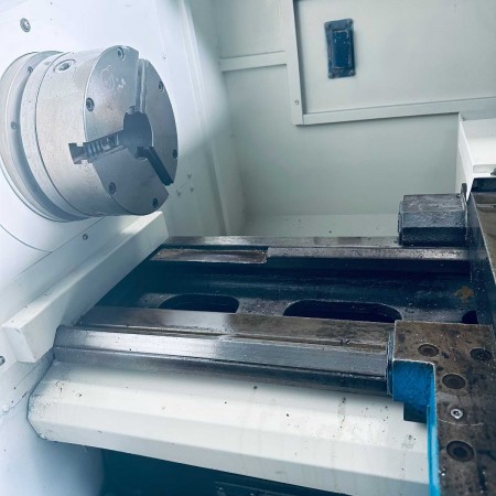 云南玉溪 6150/1000数控车床转让图3