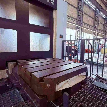 海天800双工位卧加 准新机图3