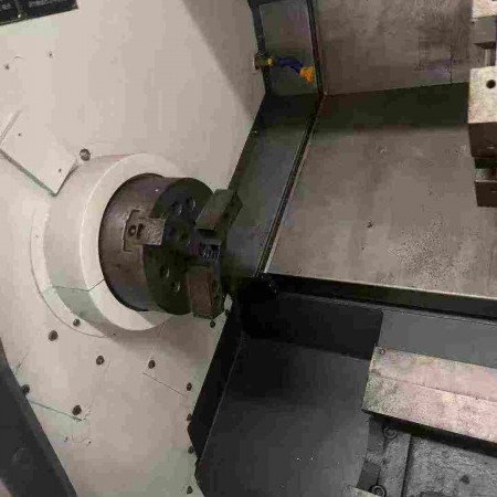 友佳FTC-350L数控车床图4