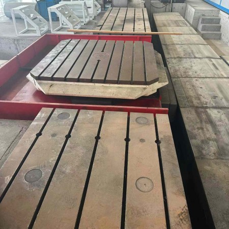 昆明机床TK6213B落地铣镗床图2