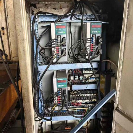 江苏多棱ZK5140C数控立式钻床图3